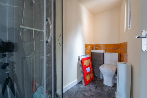 27 Knowsley Road,...