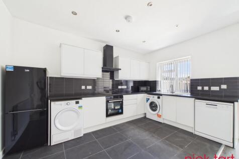 Redhouse Road, Tettenhall photo 3