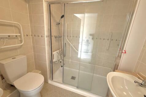 39 Milliers Court...