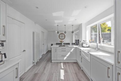 52 Ganton Road-13