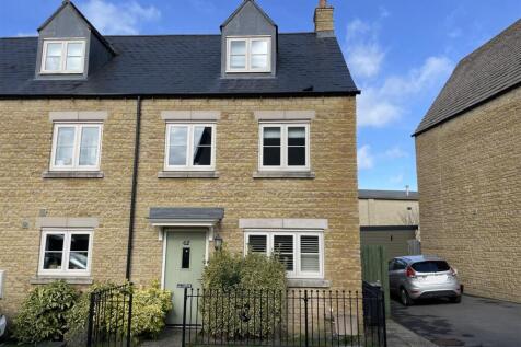 62 Swallow Road Front.JPG