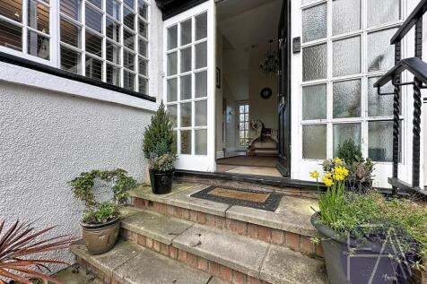 Lancaster Road, Southport photo 4