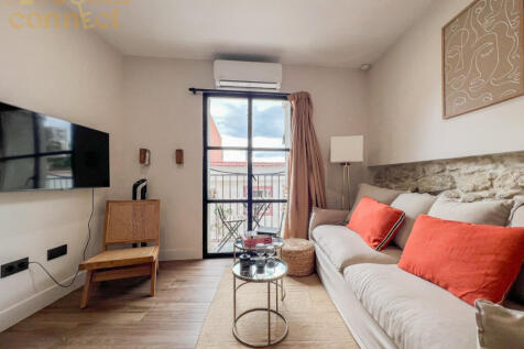 WhatsApp Image 2025-10-07 at 14.51.11 (1).jpeg