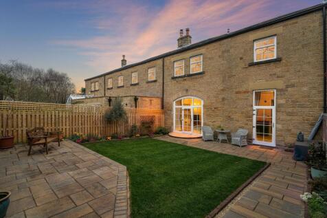 Exterior - Private garden