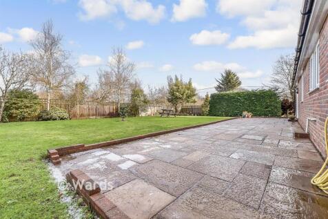 Patio / Decking