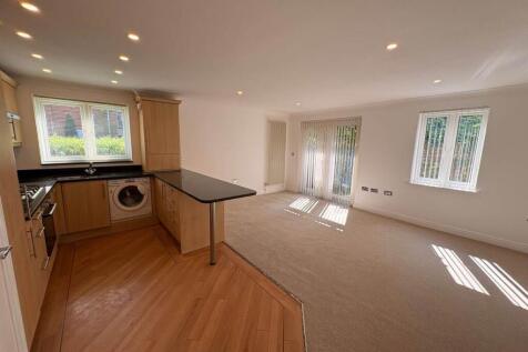 Kitchen and Receptio