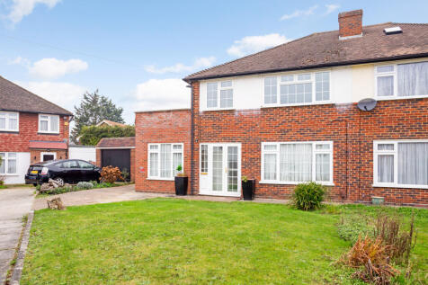 16 Grenville Close 2