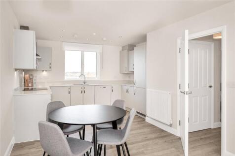 Osprey Drive, Trumpington, Cambridge, Cambridgeshire photo 3