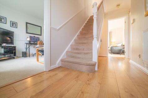 Award-winning Media team on EVERY Listing_27