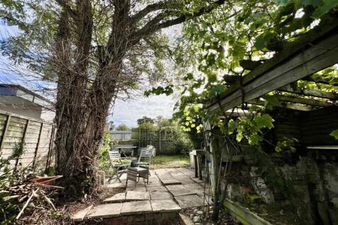Rear Garden: