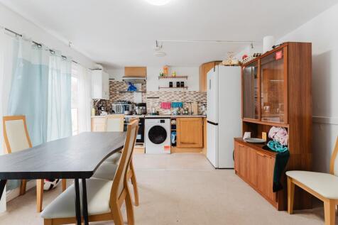 30 Hazelwood Road, Northampton (17 of 19).jpg