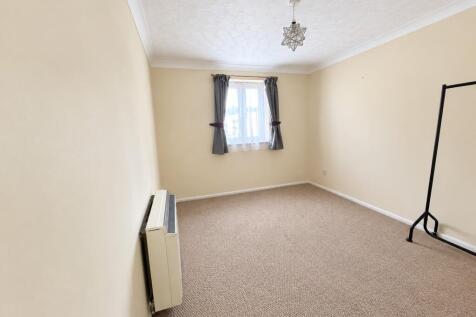 Friday Wood Green, Colchester, CO2 photo 4
