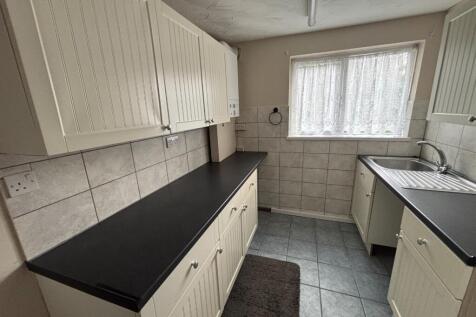 Belvedere Court, Cranleigh Rise, Rumney, Cardiff, South Glamorgan, CF3 4AL photo 3
