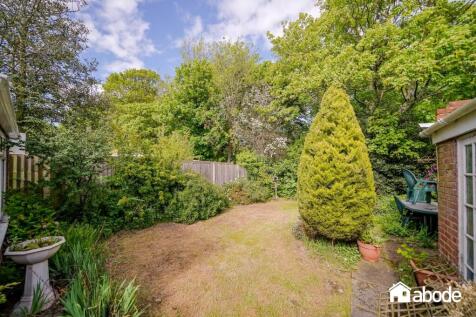 8 Sefton Drive-6.jpg