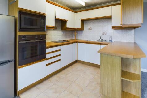 CAM02545G0-PR0279-STILL004