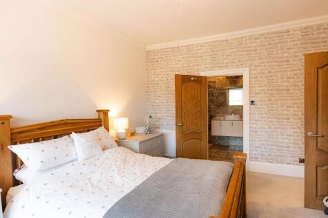 Master Bedroom 1