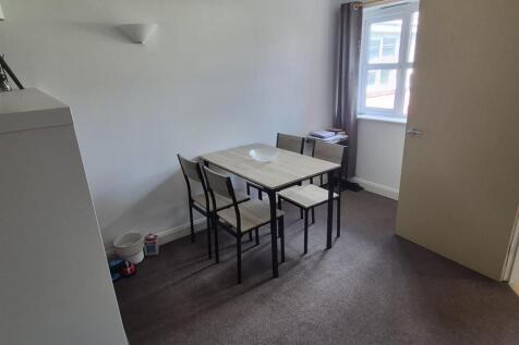 Dining area.jpeg