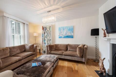 Dennings House_Living Room