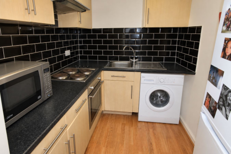 Dene House Court, Woodhouse, Leeds, LS2 photo 3