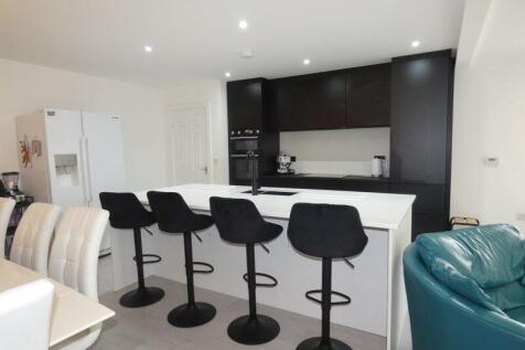 Open plan Kitchen/Diner/Lounge