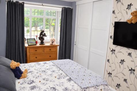 05-Bedroom-Two.jpg