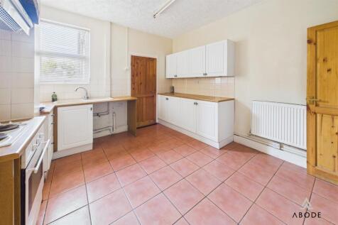 CAM03645G0-PR0210-STILL004.jpg