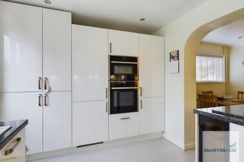 CAM03663G0-PR0107...