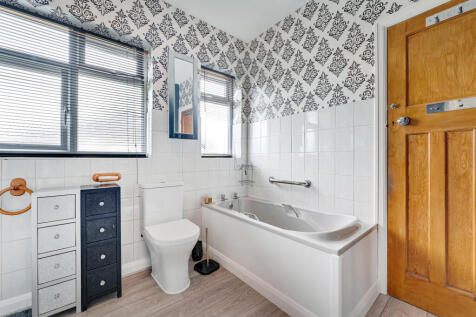 15 BROOMFIELDS-31.jpg