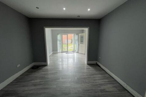 Kings Road, Chorlton, Manchester, M21 photo 3