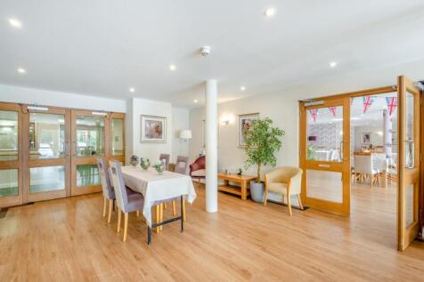 8551210-interior18 (Medium).jpg