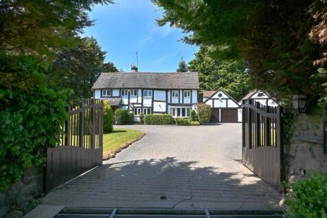 Hallonsford Cottage-38.jpg