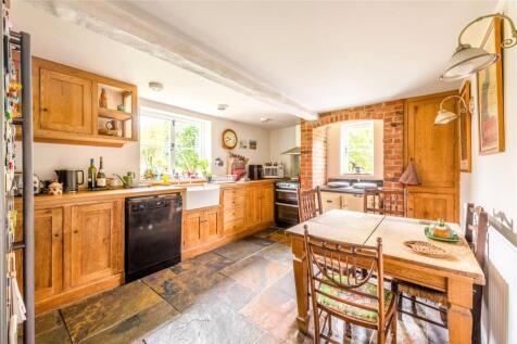 Kitchen/Breakfast Rm