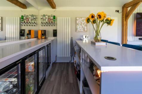 Garden Studio/Potential Annexe