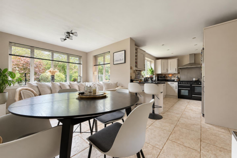 Family Living Kitchen