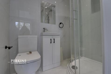 ENSUITE 3.jpg