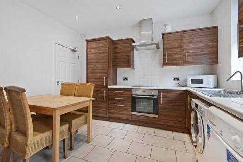 3-bed house on Lancing Road, Highfield, Sheffield, £407/mo
