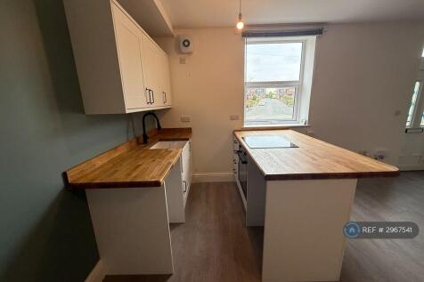 Oxford Road, Cleckheaton, BD19 photo 4