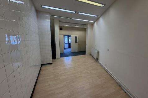 Retail Property (high street) for sale Image 3