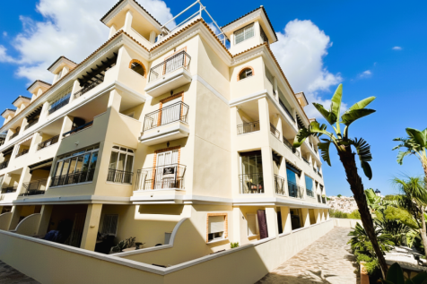 Villamartin 3 bed corner apartment