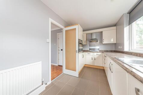 Heathermount Gardens, Crowthorne, RG45 photo 3