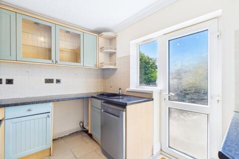 Fairmead Way, Peterborough, PE3 6AE photo 4