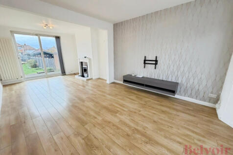 Second Avenue, Wellingborough photo 2