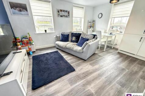 Open Plan Kitchen Living Area