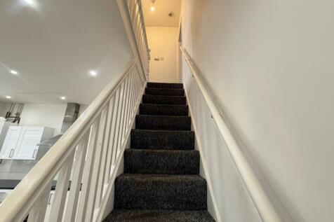 Methley, West Yorkshire, LS26 photo 5