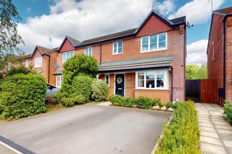 Simmons Close For Sale