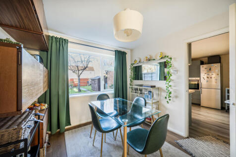 1384526116929aee545690