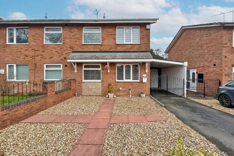 Willenhall, WV12 - property photo