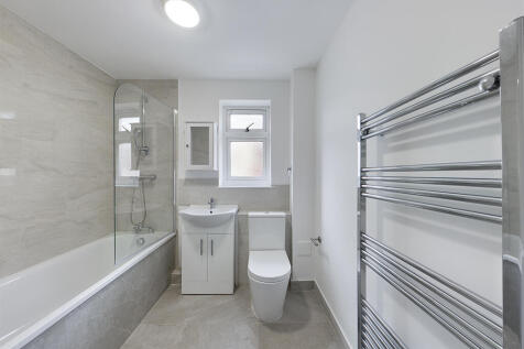Lime Grove, Ruislip, HA4 photo 3