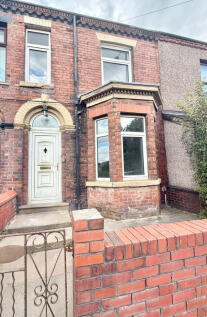Spacious Fully Refurbished 4-Bedroom Family Home 