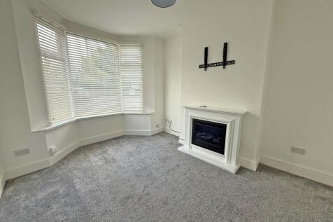 Seamer Road, Scarborough photo 3